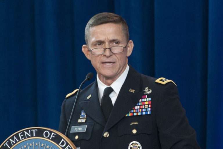 Michael Flynn, Amerika'nın siber güvenlikte geri kaldığına inanıyor.