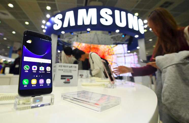 Samsung, Galaxy S8'deki yeni kamera özelliğini avantaja çeviriyor.