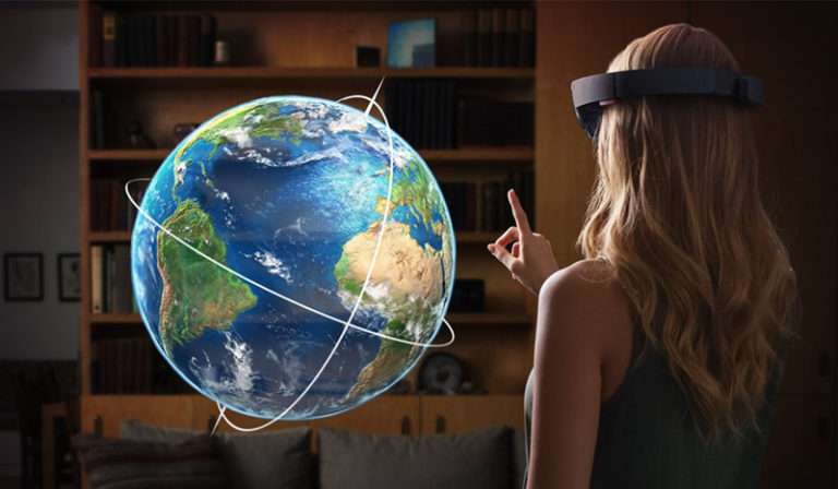 Hologram, ışın dalgalarının pozitif karışımıyla oluşan üç boyutlu kayıttır.