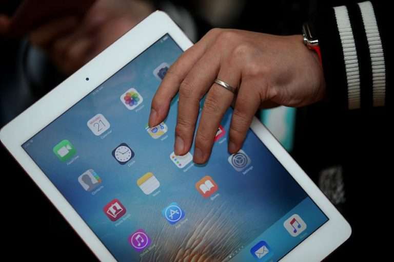 Apple’ın güvenli iPad kullanım kilidi aşıldı.