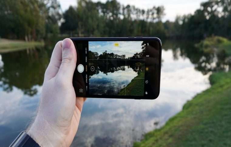 Apple gelecek dönemde 5 inç’lik bir iPhone modelini tanıtmaya hazırlanıyor