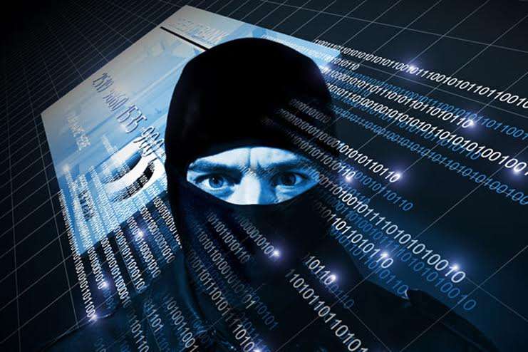 Online alışveriş yaptığınızda tehlikede olduğunuzu düşündünüz mü?