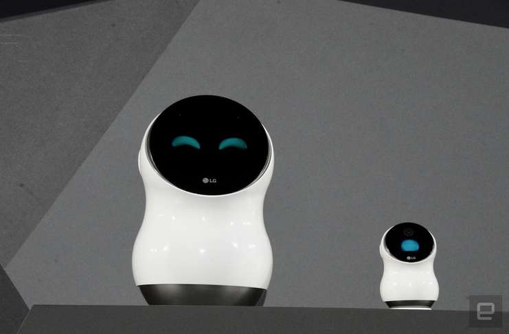 Hub Robot’unun ve mini ölçülerdeki eşininin tanıtımı