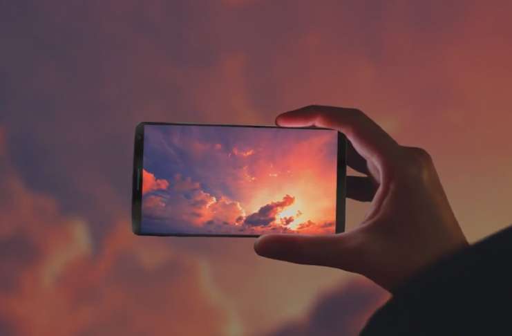 Samsung, Galaxy S8'i bu reklamda sızdırmış olabilir
