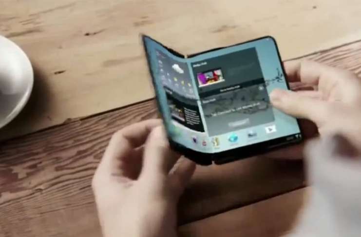 Samsung ve LG katlanabilir telefonlarını yıl sonunda duyurmayı planlıyor