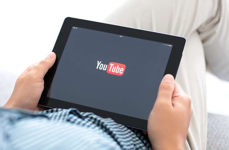 Youtube'da dünya çapında her gün bir milyar saatin üzerinde