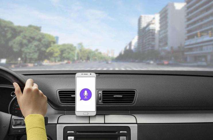 Logitech Zerotouch ile arabanızda iken evinizi yönetin