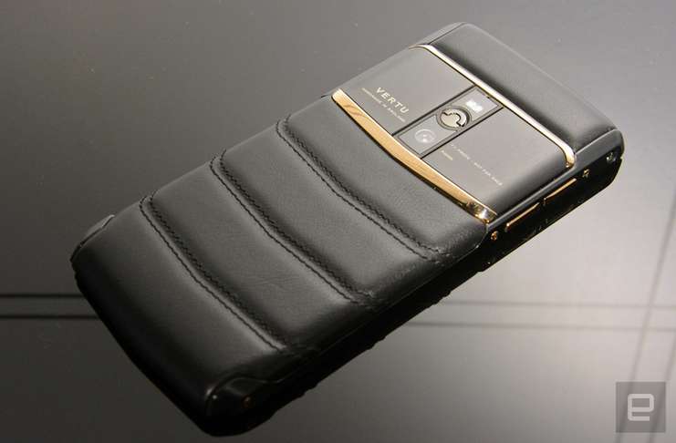Vertu, sürgünde bulunan Türk vatandaşı Hakan Uzan’ın