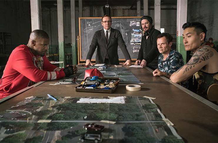 Baby Driver bol ve eğlenceli araba kovalamaca sahneleriyle birlikte geliyor