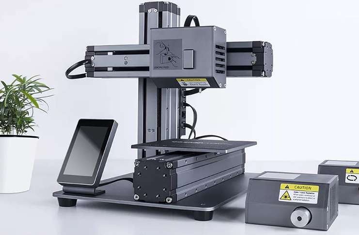 CNC makinesine dönüşen modüler 3D yazıcı Snapmaker.