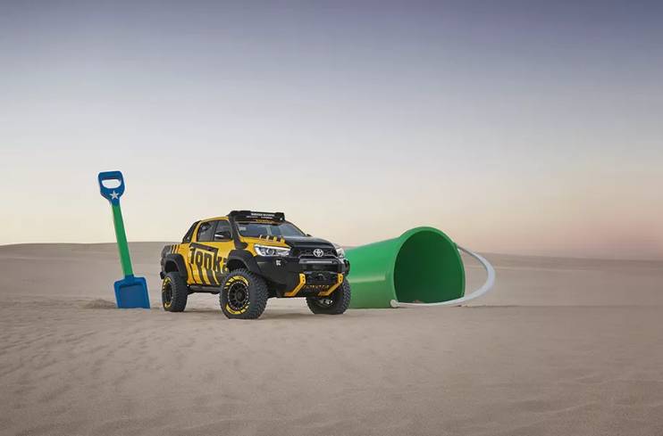 HiLux pikap konsept aracı
