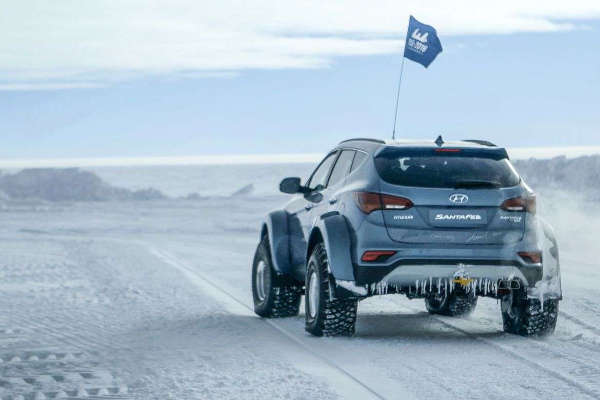 Hyundai Santa Fe Antarktika