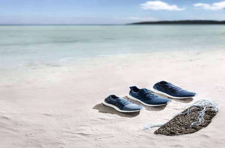 Adidas Parley işbirliği ile okyanus atıklarından koşu ayakkabısı