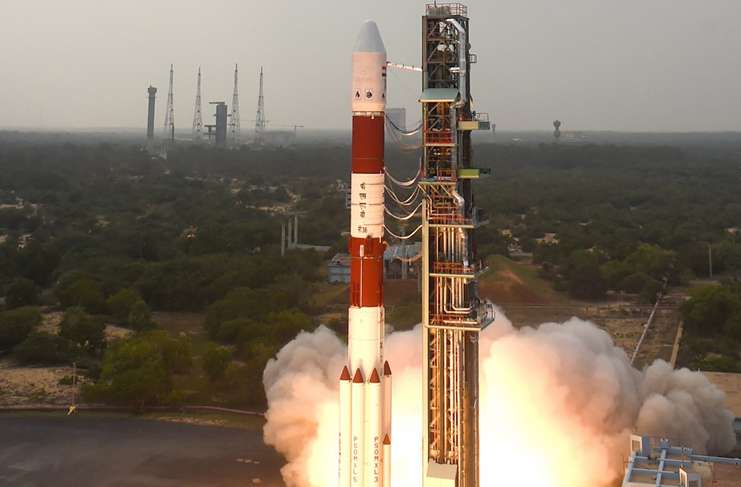 GSLV Mark III kodlu uzay aracına Hindistan'da canavar lakabı takıldı.