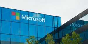 Microsoft’u hackleyen iki kişiyi tutukladılar