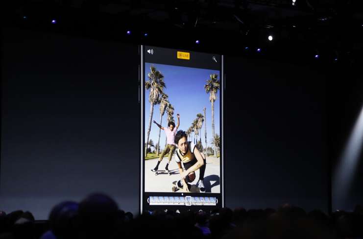 Apple’ın duyurduğu iOS 11 fotoğraf meraklıları için bir üst seviyeyi vaat ediyor.