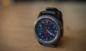 Akıllı saat tutkunu bir babaya sahipseniz en güzel hediye: Samsung Gear S3