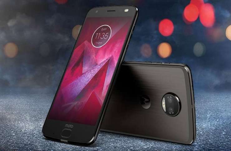 Motorola, yeni akıllı telefonu Moto Z2 Force Edition’ı duyurdu