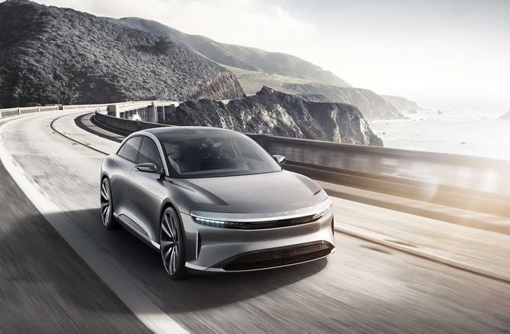 Lucid Air, performans testinde 235 mph hıza ulaşarak herkesi şaşırttı