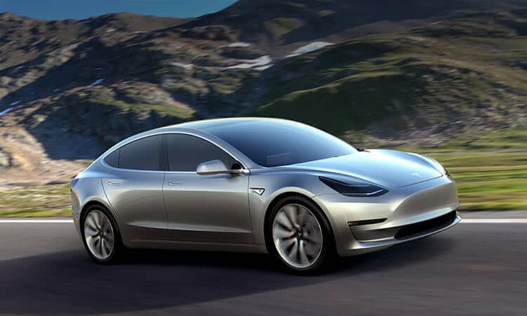 Tesla Model 3 28 Temmuz da teslim ediliyor